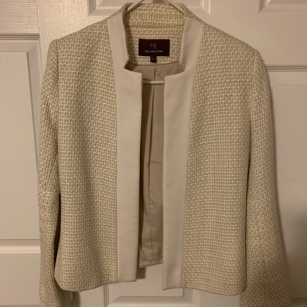 Melanie Lyne Classic Tweed Like Cream Blazer